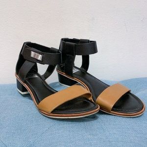 Dolce Vita Brown and Black Sandal with Heel Size 7